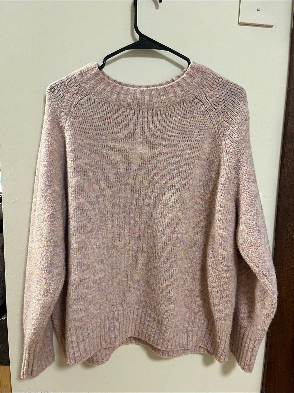 Old Navy Heathered Blush Crewneck Sweater
